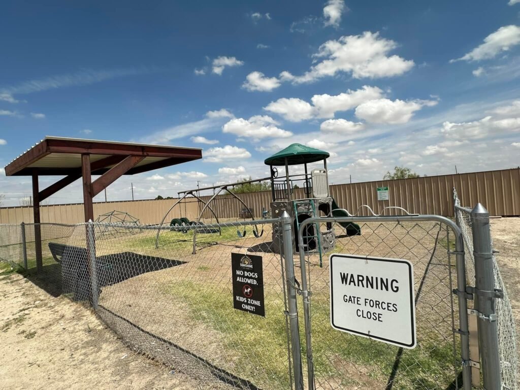 playground, no dogs allowed, sunshine rv